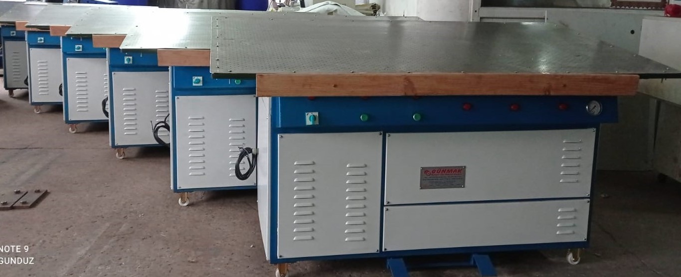 Modern ve Sade Tasarımlar